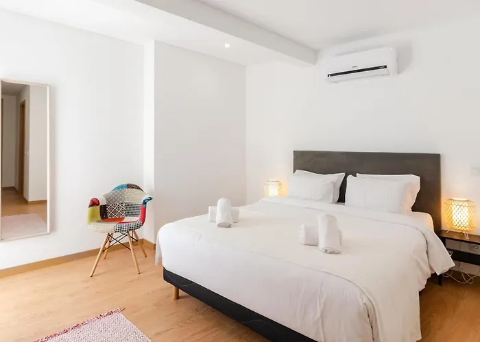 Apartment North Breeze - 2 Bedroom With Rooftop Pool *