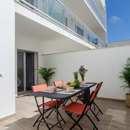 Lejlighed North Breeze - 2 Bedroom With Rooftop Pool Nazaré